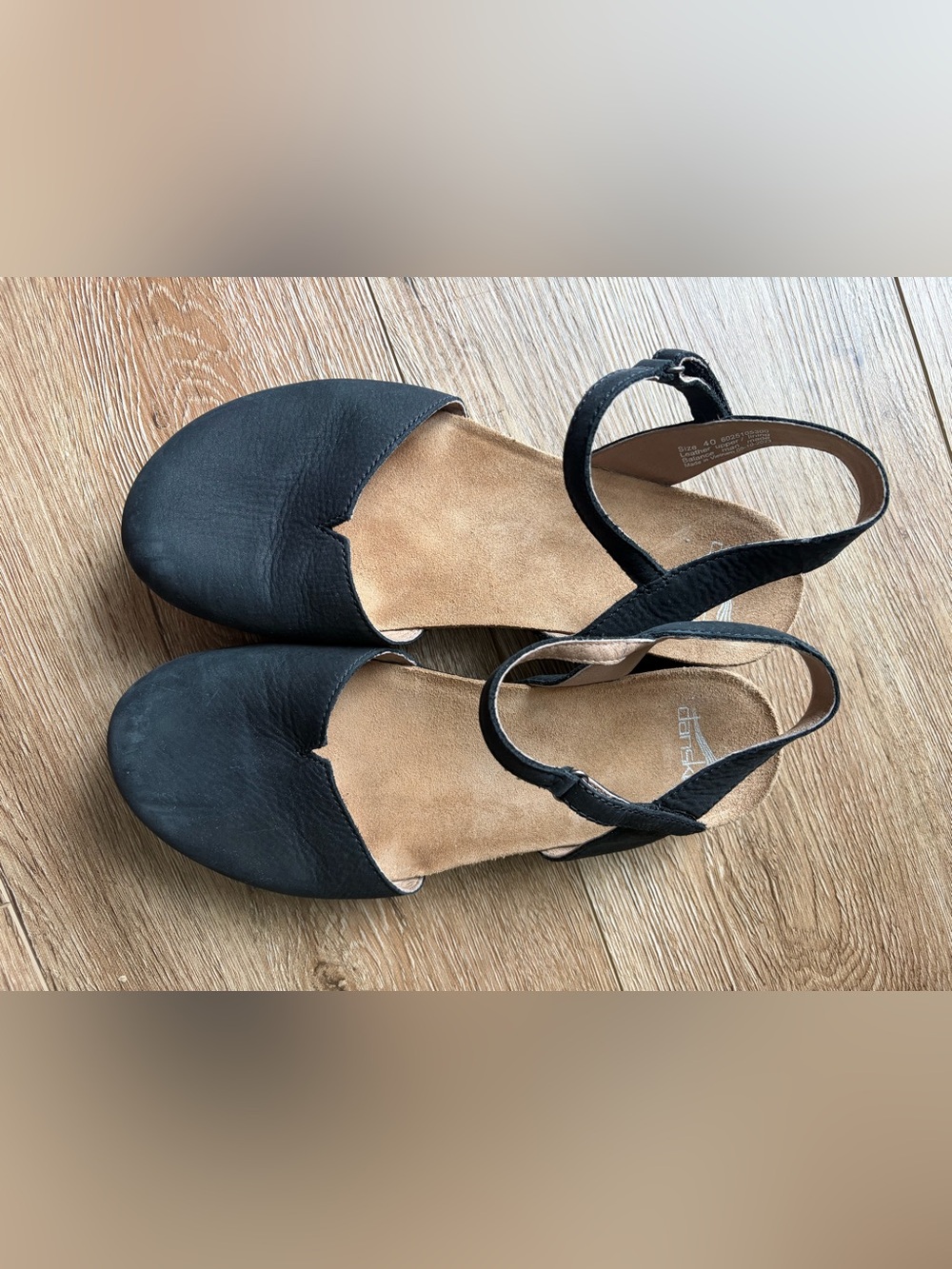 Dansko Rowan Shoes in Black